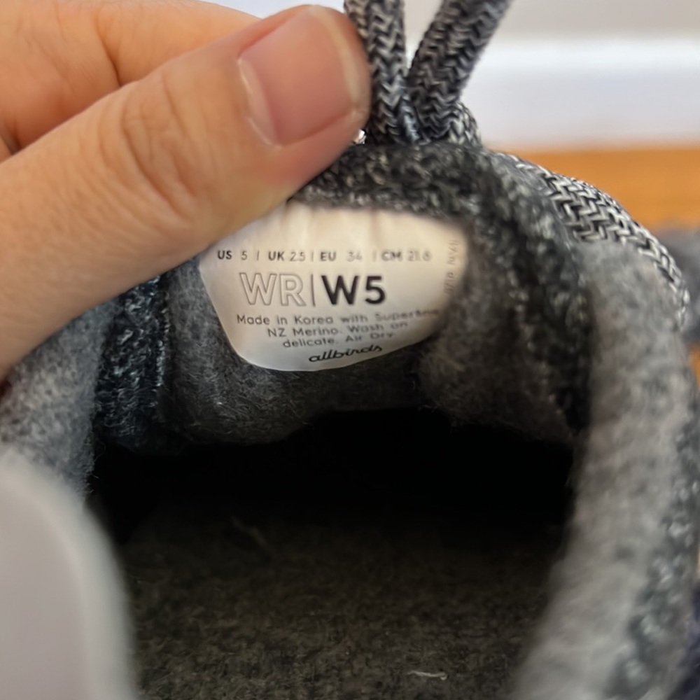 Allbirds Gray Shoe Size 5! - Picture 4 of 6